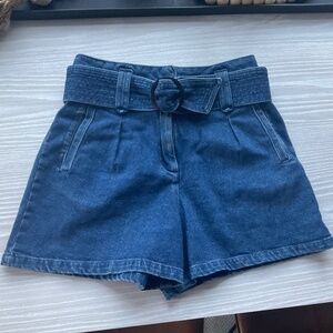 Sezane Deia Short Denim Size 6 or 38 European